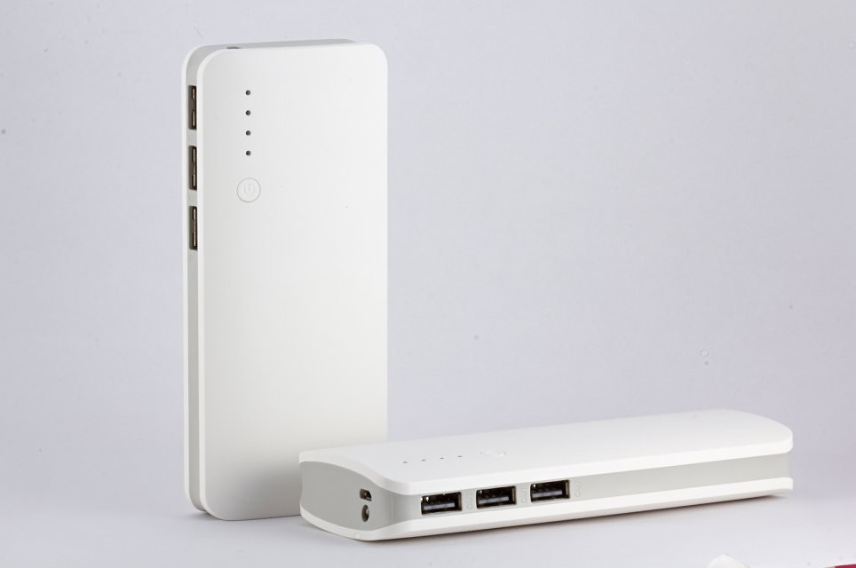 3USB 3.1A����ƶ���Դ